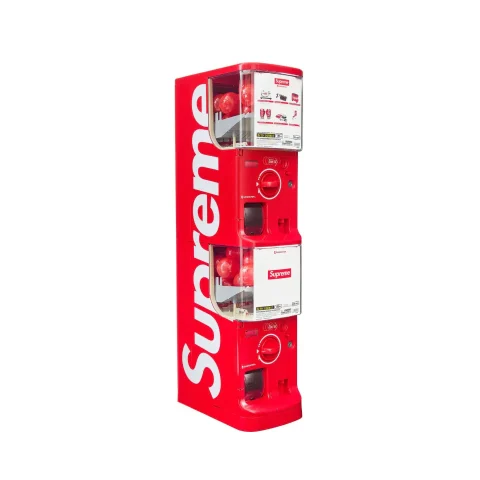 Supreme x Bandai Gashapon 扭蛋