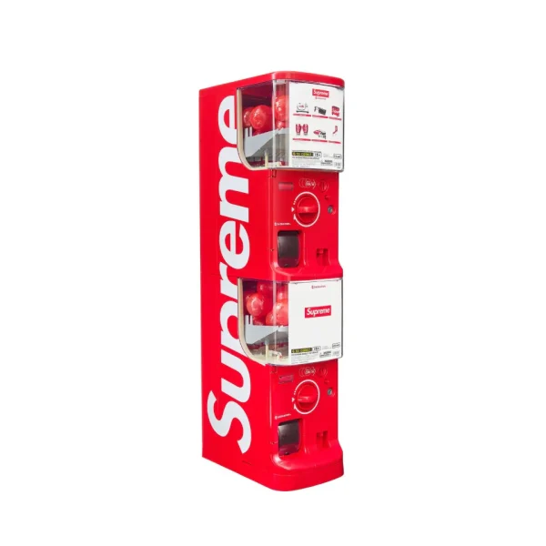 Supreme x Bandai Gashapon 扭蛋